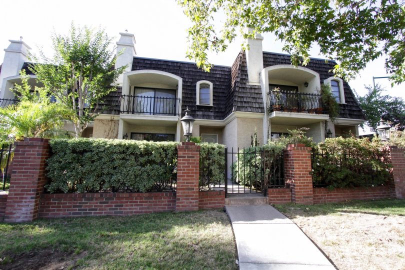 Wilshire Country Manor Hancock Park CA